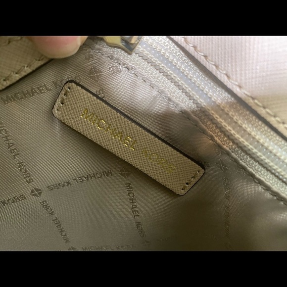 Michael kors florance medium satchel new with tags - Picture 7 of 9